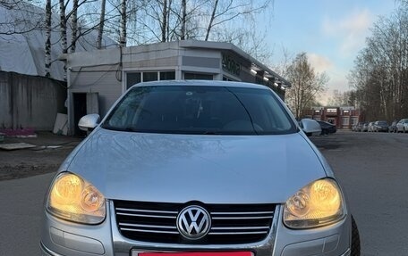 Volkswagen Jetta VI, 2008 год, 700 000 рублей, 8 фотография