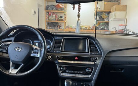 Hyundai Sonata VII, 2019 год, 1 770 000 рублей, 4 фотография