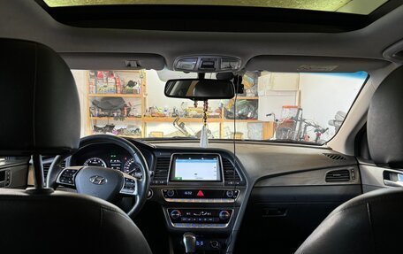 Hyundai Sonata VII, 2019 год, 1 770 000 рублей, 10 фотография