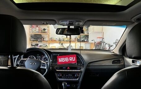 Hyundai Sonata VII, 2019 год, 1 770 000 рублей, 14 фотография