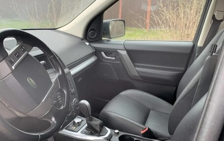 Land Rover Freelander II рестайлинг 2, 2010 год, 1 350 000 рублей, 22 фотография