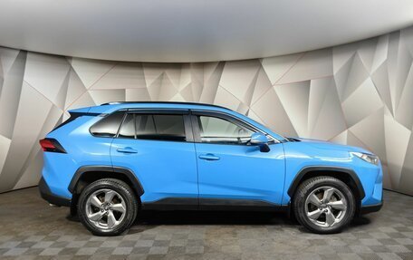 Toyota RAV4, 2020 год, 2 990 000 рублей, 6 фотография