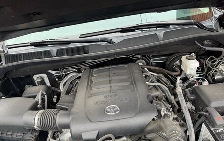 Toyota Tundra II, 2014 год, 6 000 000 рублей, 12 фотография