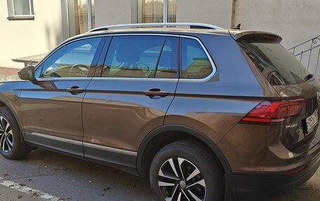 Volkswagen Tiguan II, 2019 год, 2 850 000 рублей, 4 фотография