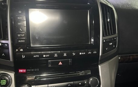 Toyota Land Cruiser 200, 2013 год, 3 350 000 рублей, 3 фотография