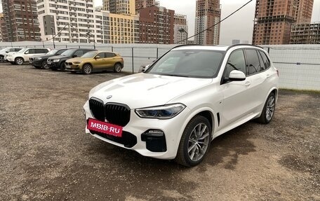 BMW X5, 2018 год, 7 250 000 рублей, 2 фотография