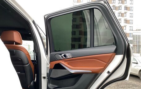 BMW X5, 2018 год, 7 250 000 рублей, 24 фотография