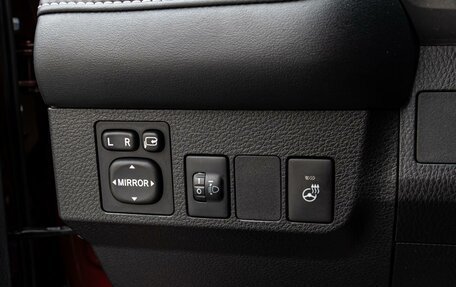 Toyota RAV4, 2017 год, 2 270 000 рублей, 19 фотография