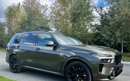 BMW X7, 2023 год, 15 000 000 рублей, 7 фотография
