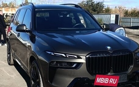 BMW X7, 2023 год, 15 000 000 рублей, 4 фотография