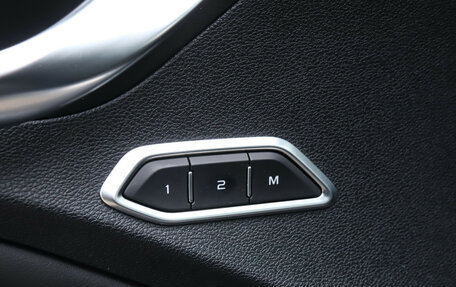 Geely Tugella FY11, 2023 год, 3 050 000 рублей, 19 фотография