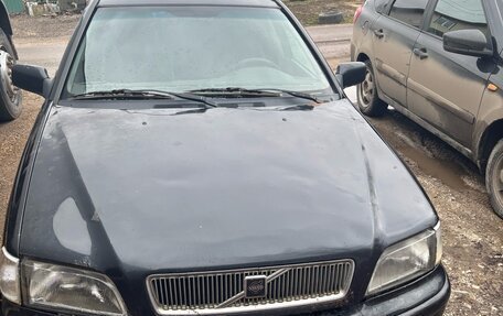 Volvo V40 I, 1997 год, 85 000 рублей, 1 фотография