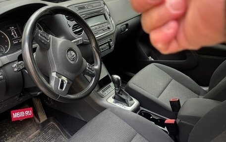 Volkswagen Tiguan I, 2011 год, 1 400 000 рублей, 4 фотография