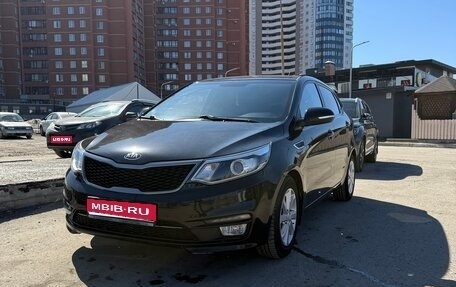 KIA Rio III рестайлинг, 2015 год, 1 100 000 рублей, 1 фотография