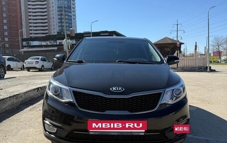 KIA Rio III рестайлинг, 2015 год, 1 100 000 рублей, 2 фотография