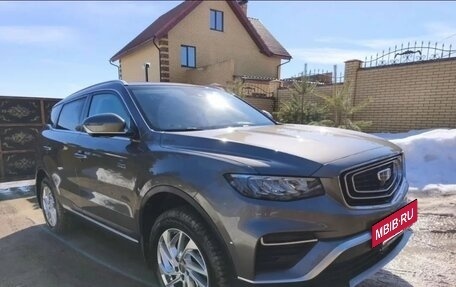 Geely Atlas, 2022 год, 1 940 000 рублей, 4 фотография