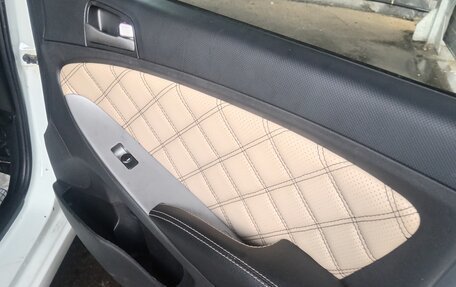 Hyundai Solaris II рестайлинг, 2014 год, 980 000 рублей, 5 фотография