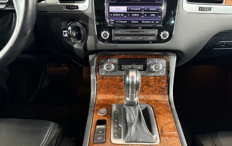 Volkswagen Touareg III, 2012 год, 2 222 000 рублей, 12 фотография