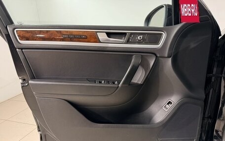 Volkswagen Touareg III, 2012 год, 2 222 000 рублей, 13 фотография