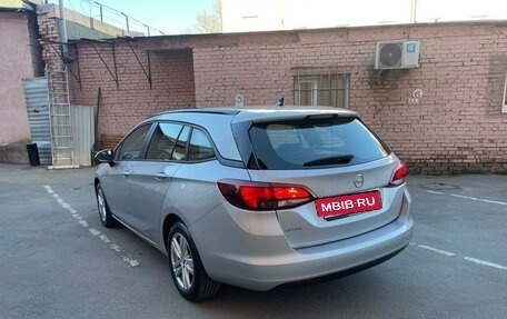 Opel Astra K, 2019 год, 1 350 000 рублей, 5 фотография