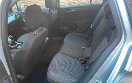 Opel Astra K, 2019 год, 1 350 000 рублей, 11 фотография