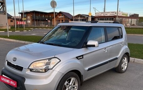 KIA Soul I рестайлинг, 2011 год, 800 000 рублей, 2 фотография