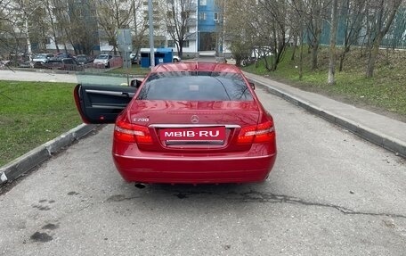 Mercedes-Benz E-Класс, 2012 год, 1 750 000 рублей, 8 фотография