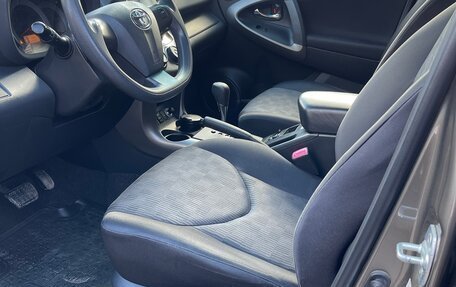 Toyota RAV4, 2012 год, 1 650 000 рублей, 20 фотография