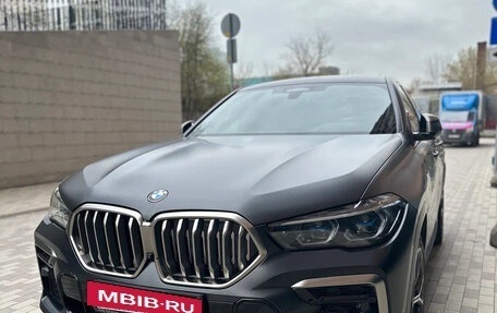 BMW X6, 2021 год, 11 000 000 рублей, 2 фотография