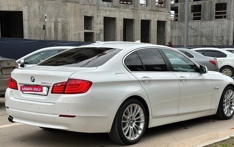BMW 5 серия, 2012 год, 1 950 000 рублей, 4 фотография