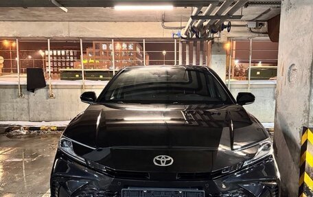 Toyota Camry, 2024 год, 4 200 000 рублей, 1 фотография