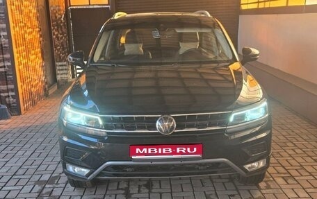 Volkswagen Tiguan II, 2021 год, 2 900 000 рублей, 1 фотография