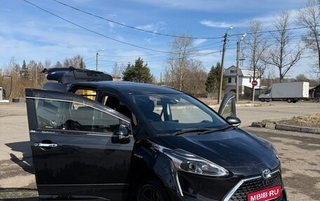 Toyota Sienta II, 2019 год, 1 600 000 рублей, 1 фотография