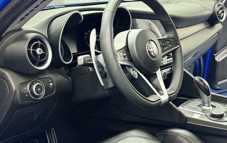 Alfa Romeo Giulia II, 2019 год, 3 300 000 рублей, 9 фотография