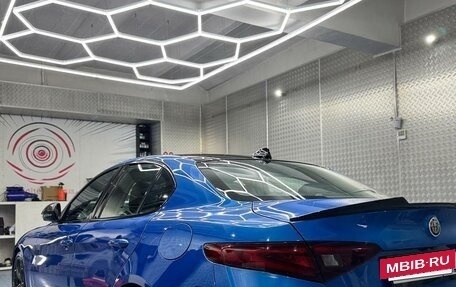 Alfa Romeo Giulia II, 2019 год, 3 300 000 рублей, 10 фотография