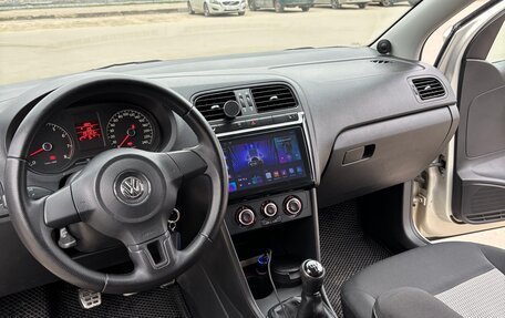 Volkswagen Polo VI (EU Market), 2013 год, 830 000 рублей, 10 фотография