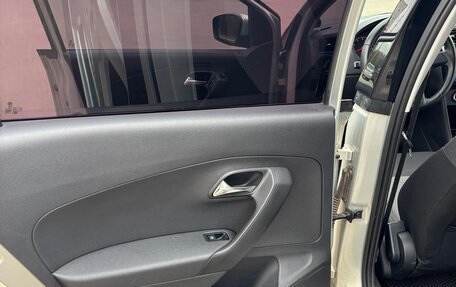 Volkswagen Polo VI (EU Market), 2013 год, 830 000 рублей, 12 фотография