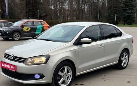 Volkswagen Polo VI (EU Market), 2013 год, 830 000 рублей, 8 фотография