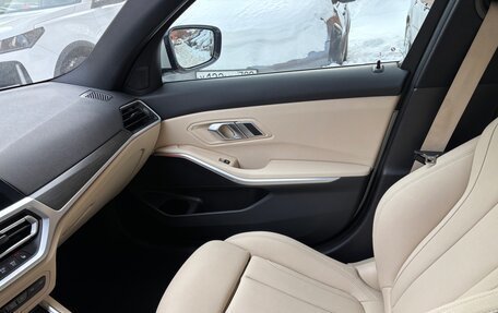 BMW 3 серия, 2020 год, 3 940 000 рублей, 9 фотография