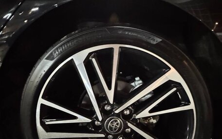 Toyota Camry, 2024 год, 4 200 000 рублей, 9 фотография