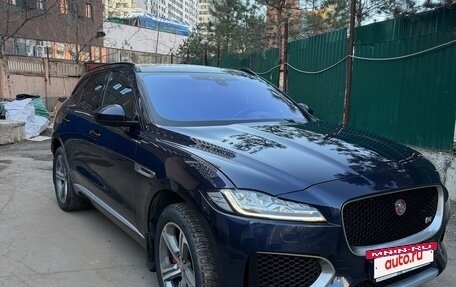 Jaguar F-Pace, 2016 год, 2 850 000 рублей, 3 фотография
