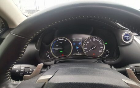 Lexus NX I, 2019 год, 4 300 000 рублей, 7 фотография