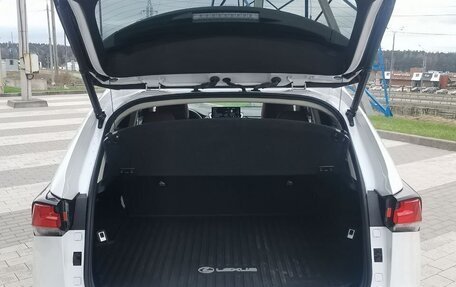 Lexus NX I, 2019 год, 4 300 000 рублей, 18 фотография