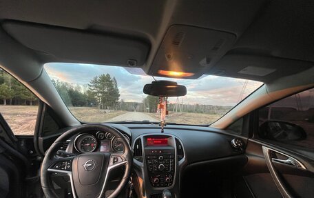 Opel Astra J, 2014 год, 850 000 рублей, 6 фотография