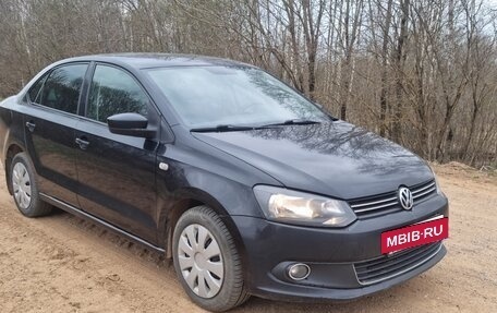 Volkswagen Polo VI (EU Market), 2011 год, 600 000 рублей, 2 фотография