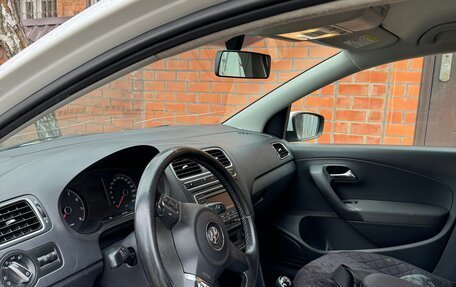 Volkswagen Polo VI (EU Market), 2013 год, 620 000 рублей, 6 фотография