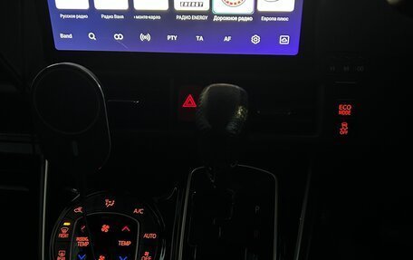 Toyota Esquire I, 2016 год, 2 000 000 рублей, 3 фотография