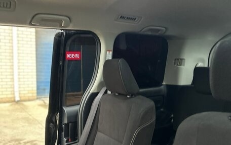 Toyota Esquire I, 2016 год, 2 000 000 рублей, 27 фотография