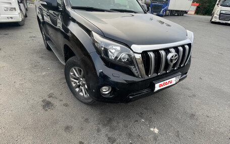 Toyota Land Cruiser Prado 150 рестайлинг 2, 2017 год, 4 600 000 рублей, 3 фотография