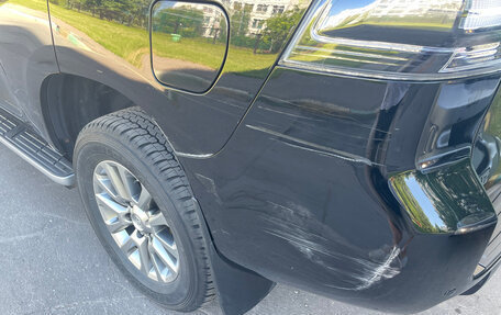 Toyota Land Cruiser Prado 150 рестайлинг 2, 2017 год, 4 600 000 рублей, 8 фотография